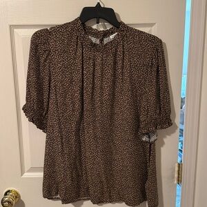 Short sleeve blouse leopard print